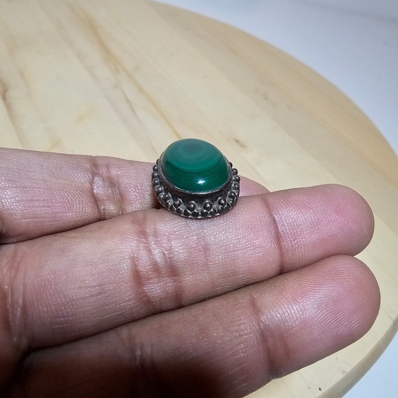 Vintage Sterling Silver 925 Oval Malachite Stone Ring Size 5.5-6 Weighs 10 Grams - Picture 5 of 10